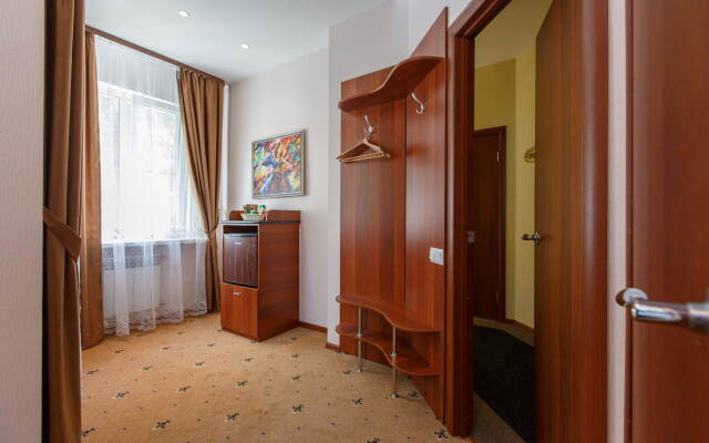 NeChaev Hotel