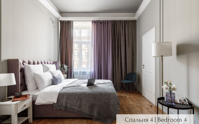 Апартаменты Minin Apartments у Эрмитажа 220 кв.м.