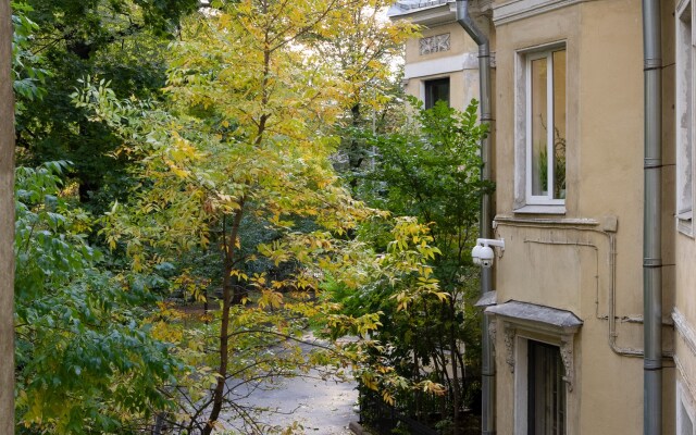 Апартаменты у сада Сен-Жермен