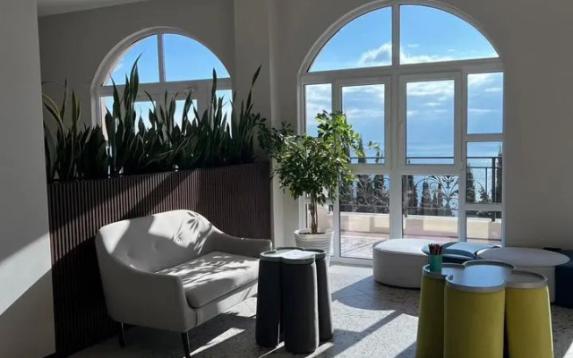 Na Natashinskoy Ulitse 2Zh Flat
