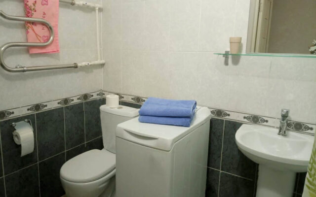bol'shaya u TC Krejser, 33 kvartiry Flat