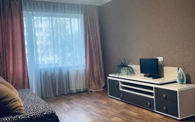 Na Teatralnoy 81 Flat