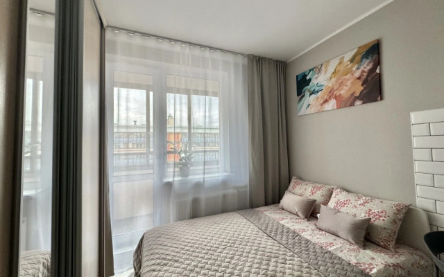 Studiya S Balkonom Layk Mily Dom Apartments
