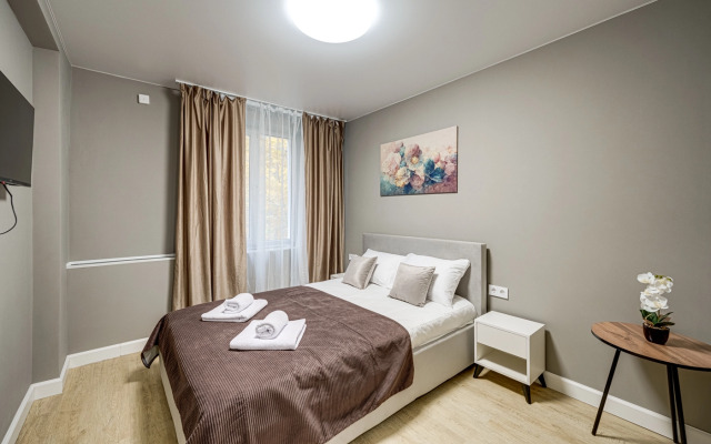 Апартаменты 3 Комфортно И Точка на Симферопольском бульваре 16к1