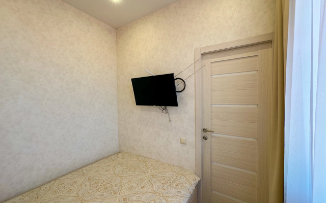 Апартаменты на Субтропическая 4