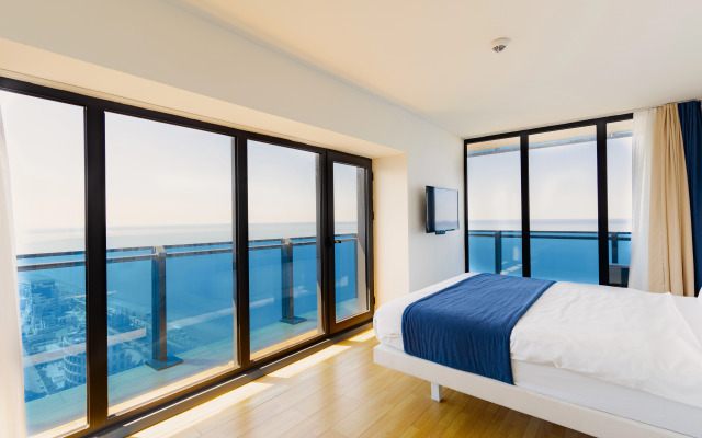 Apartments Grand City Real Estate