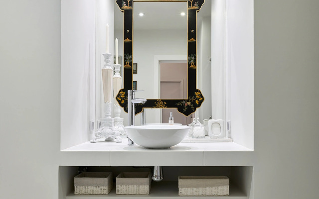 Квартира тихая трехкомнатная на ст. м. Маяковская