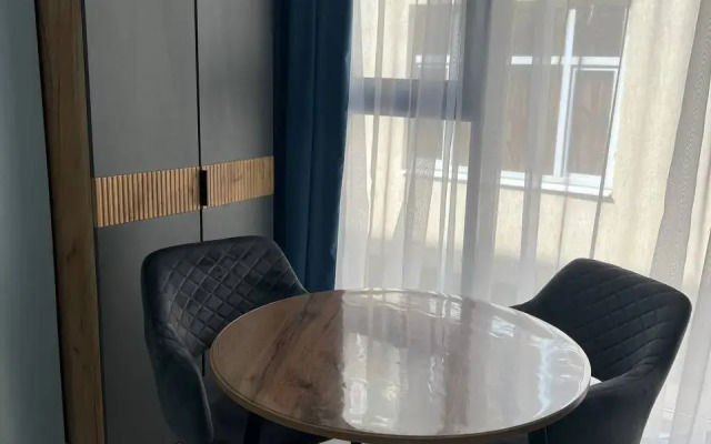 V 1 Minute Ot Plyazha Apartments