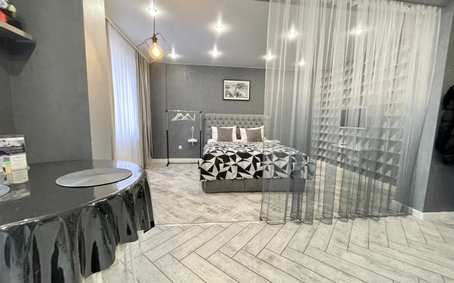 Studiya Na Kulakova (HouseVip26) Flat