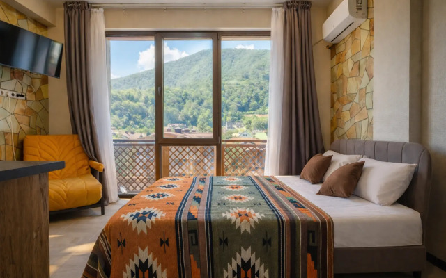 Апартаменты Студия с видом на горы