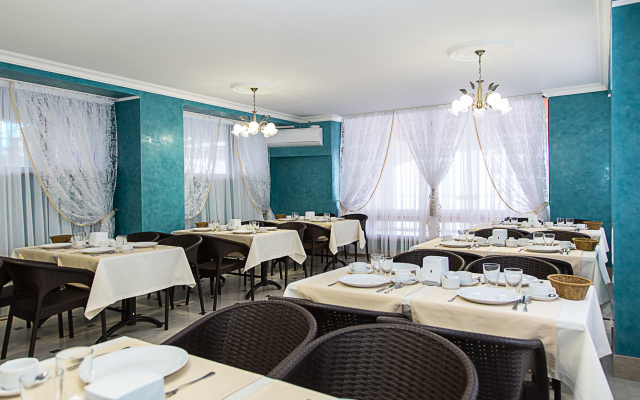Chizhik Pyizhik Mini-Hotel