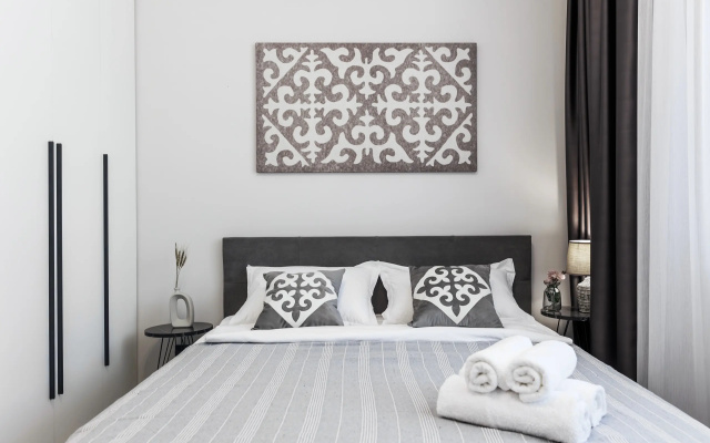 Апартаменты ADT Meridian White Marble