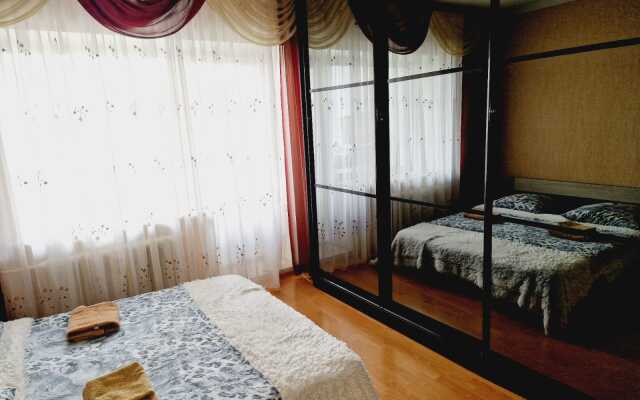 Na ulice Internatsionalnaya 45B Apartments