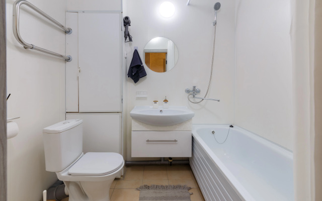 Novaya uyutnaya kvartira v Nekrasovka Flat