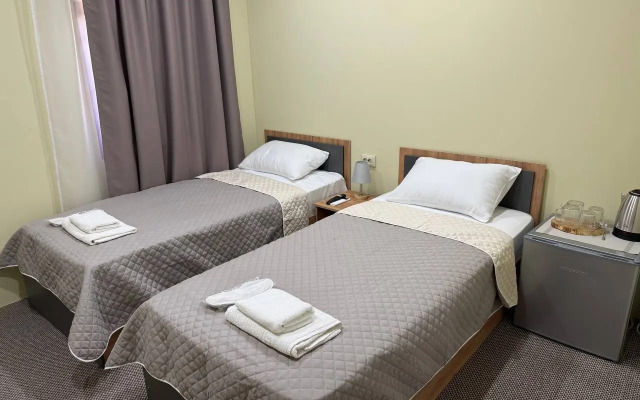Amra Guest House