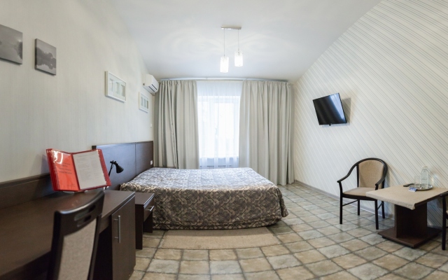 A108 Voskresensk Hotel