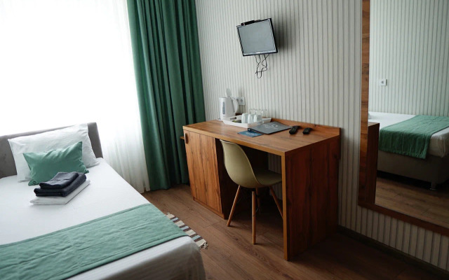 Отель Петровский Лес