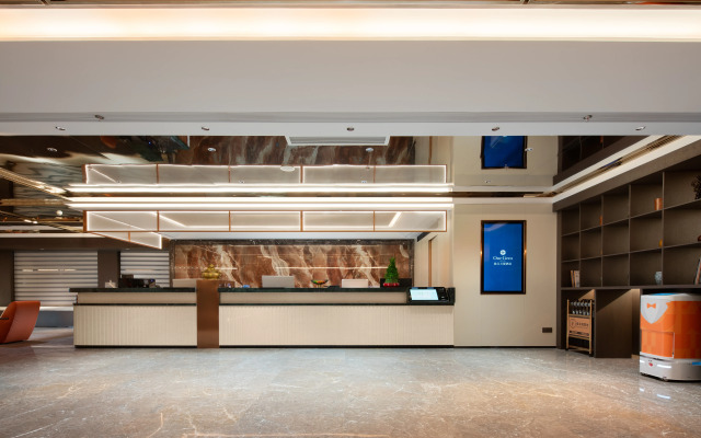 One Gem Hotel