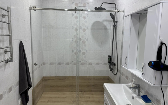 Квартира 571 в Центре с Балконом и Кухней Гостиной