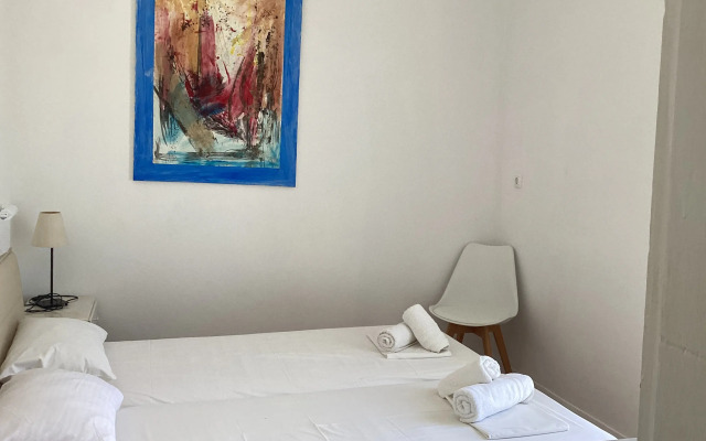 Windmill Rooms Hotel