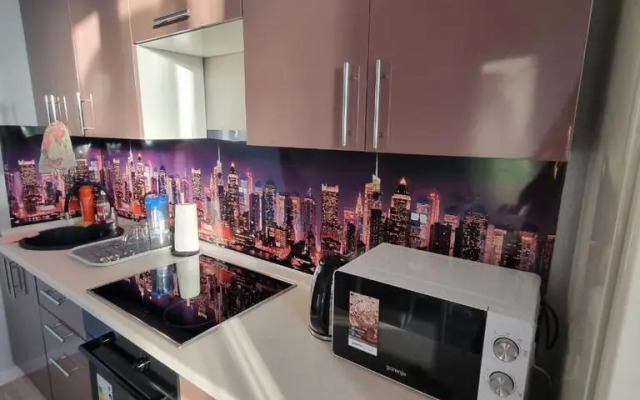 Na Ulitse Zakharova 16 Flat