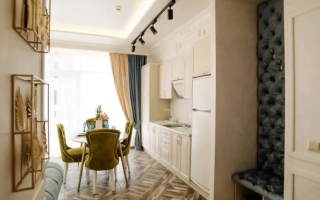 Apartment hotel Kristall Lyuks