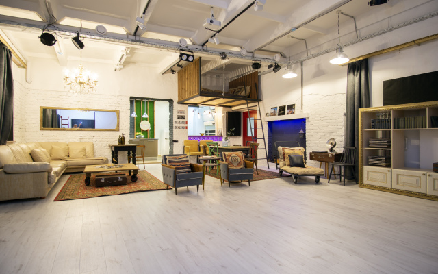 Apartamentyi Design & Music - Focused  Loft DVOR