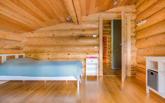 Eco Chalet
