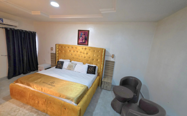 Отель Shugaland