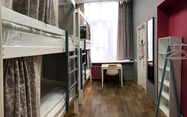 Хостел Рокет