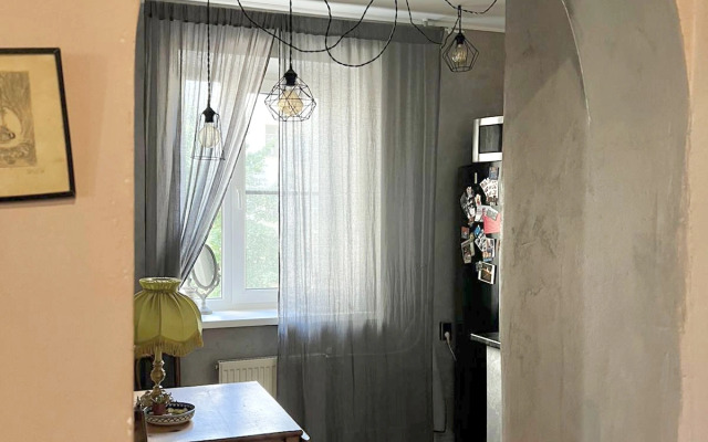 Квартира Творчесская квартира на Жуковского 6