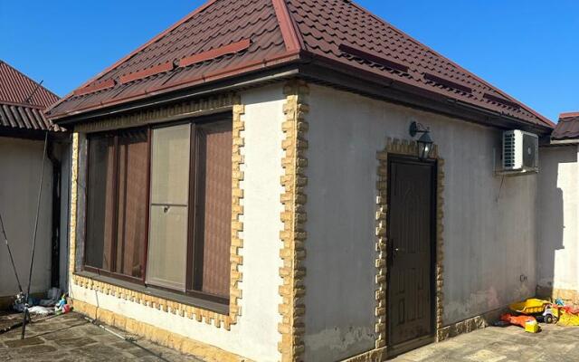 Частный Дом Дача Хазар на Мира 33