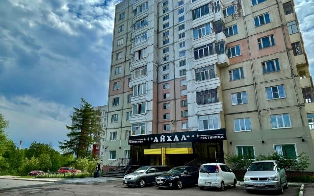 Отель Айхал