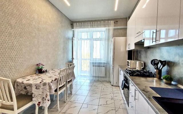 Na Pestova S Vidom Na Mashuk Flat
