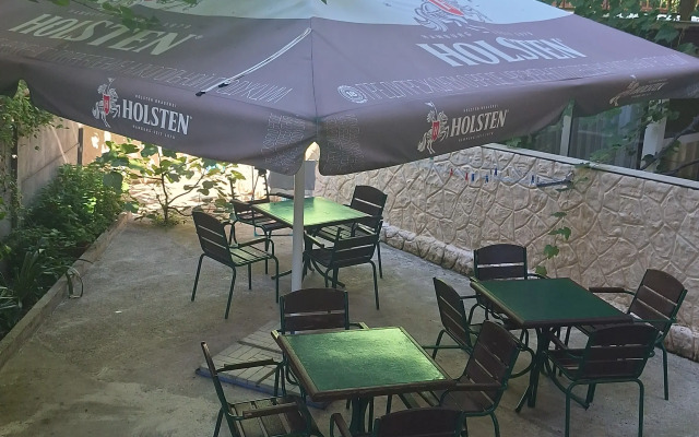 Anzhelika Guest House