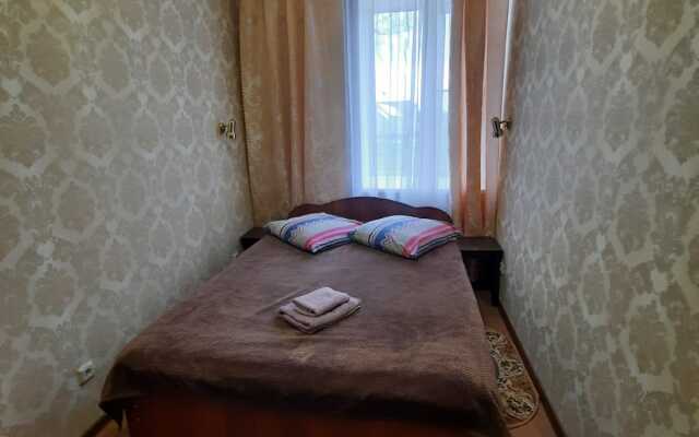 Uyut Guest House