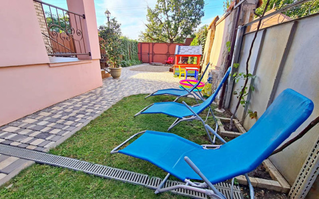 Otdelnyj Kottedzh Kubanskij Dvorik 3 Guest house