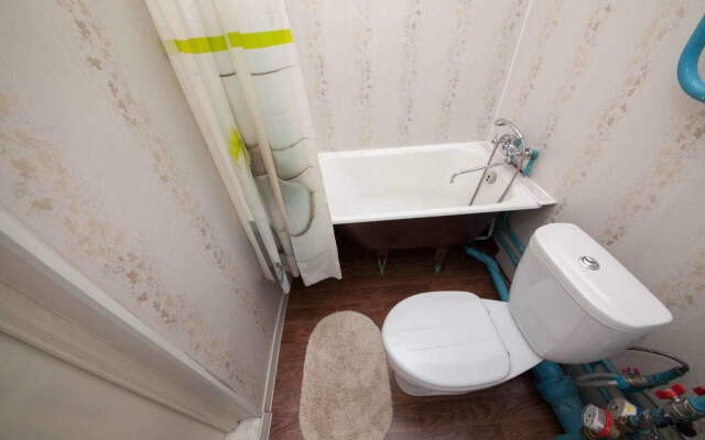 Квартира однокомнатная на 78 Добровольческой бригады 19