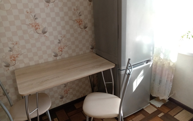 Квартира на Тренёва 25а