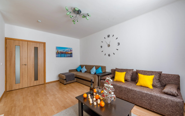 Апартаменты Dayker City Apartments на Николая Островского 7