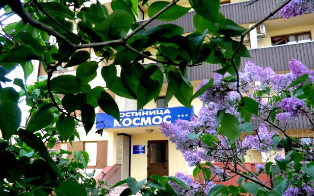 Kosmos Hotel