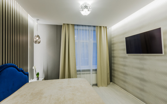 Tryokhkomnatny Premium Apartments