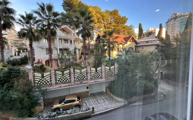 Апартаменты  Сочипосуточно