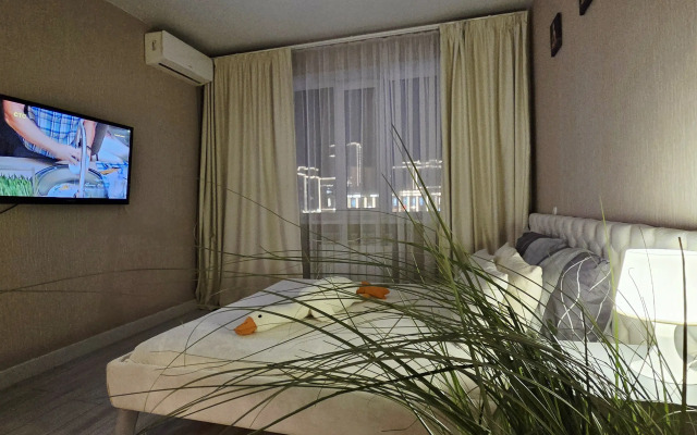 Odnokomnatnaya Naprotiv Skvera Geroyev Rossii Flat