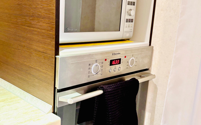 Квартира Просторная 2хкомнатная возле метро