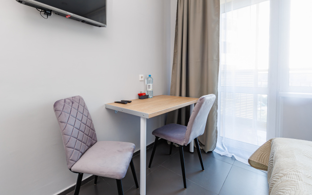 Апартаменты Ботаник 25