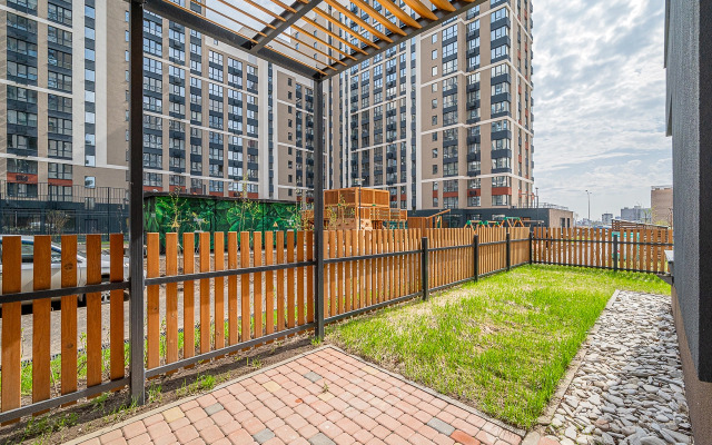 Апартаменты 2 Космонавтов 108Е