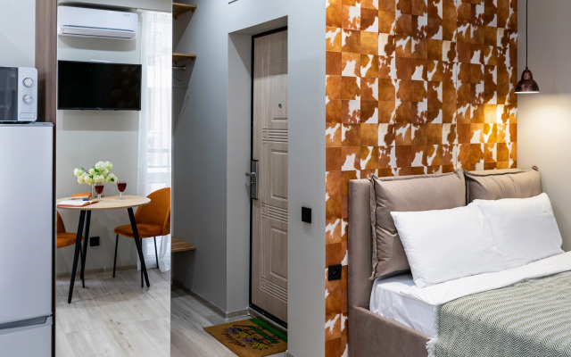 Morent s yarkim interyerom v ZHK Sorrento Park Apartments