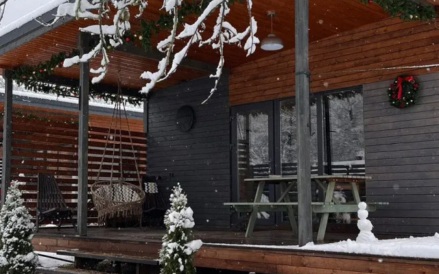 Вилла Коттедж СканДинаки  в горах Лагонаки