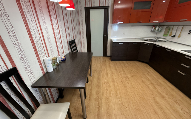 Tut Khorosho Na Schorsa 103 2 Flat